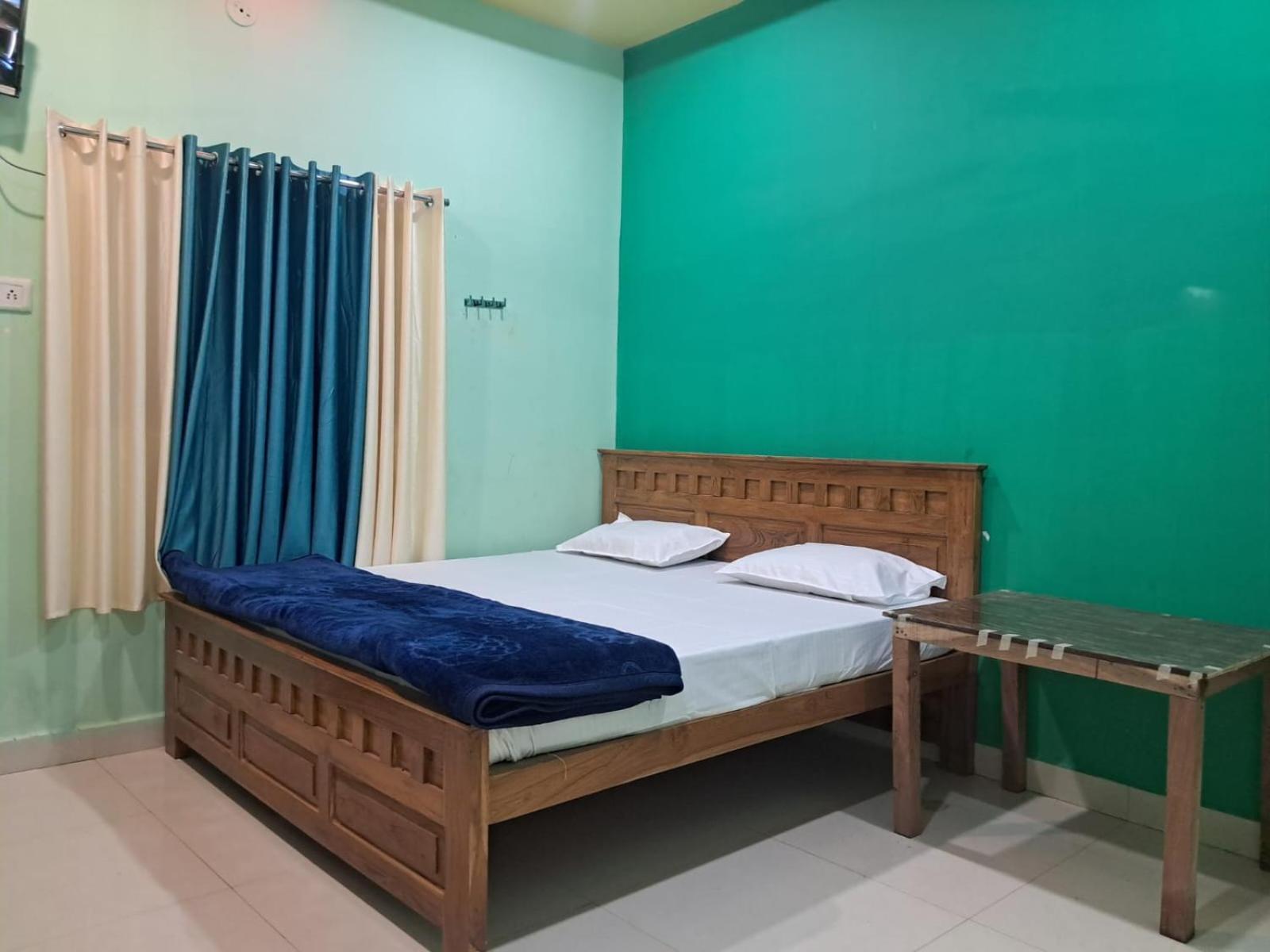 Utsav Lodge And Mangal Bhavan Pipariā 外观 照片